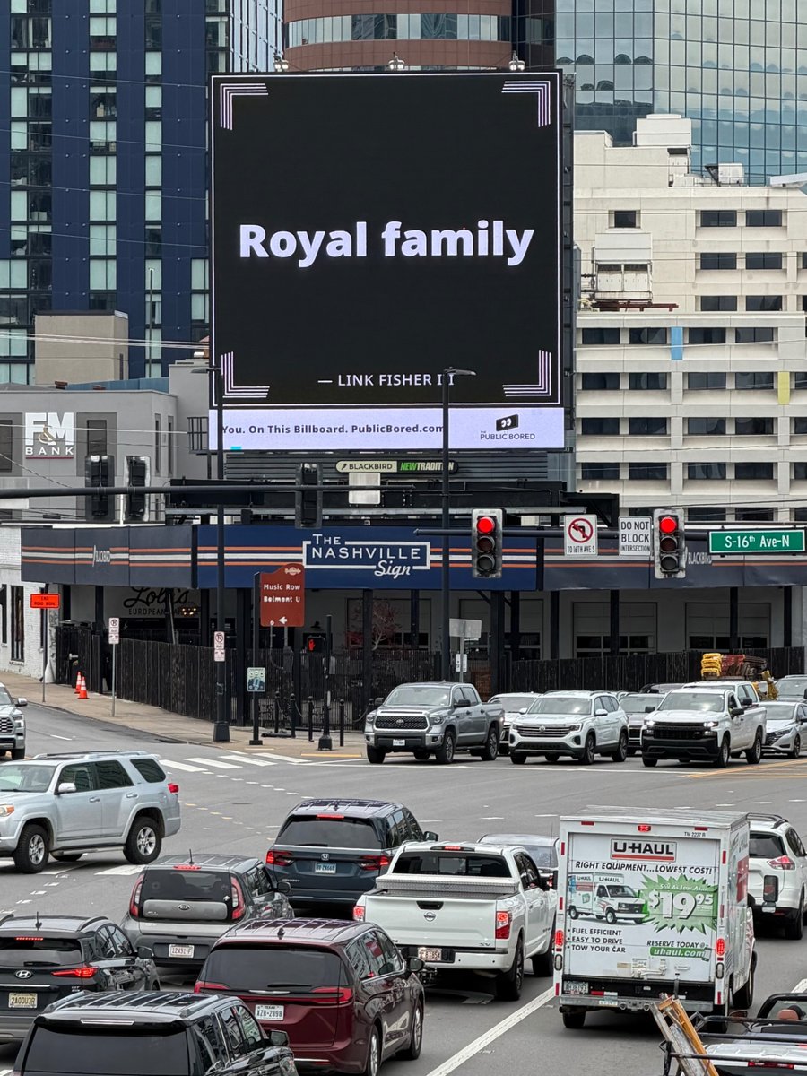 Nashville billboard airing: Royal family